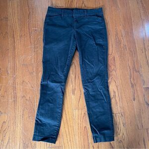 Old Navy Black Pixie Pant Size 4